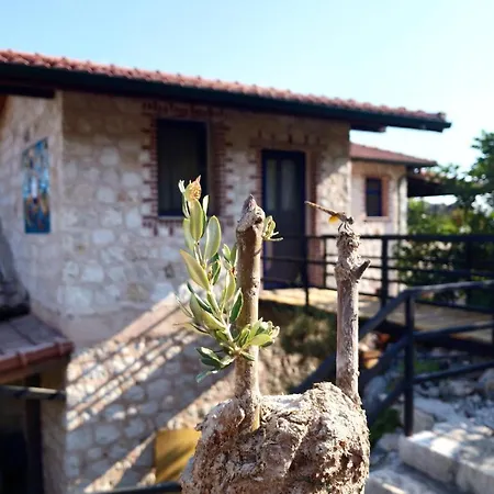 Siir Ev Kekova